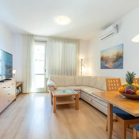 Boki 2 One Bedroom In Old Town *