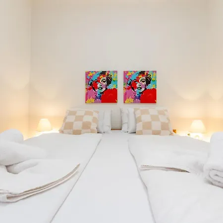 Boki 2 One Bedroom In Old Town With Balcony アパート