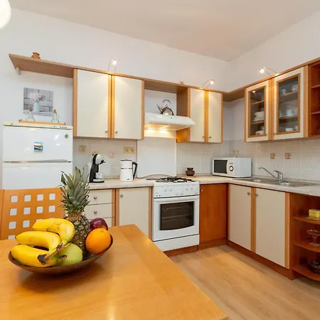 Boki 2 One Bedroom In Old Town