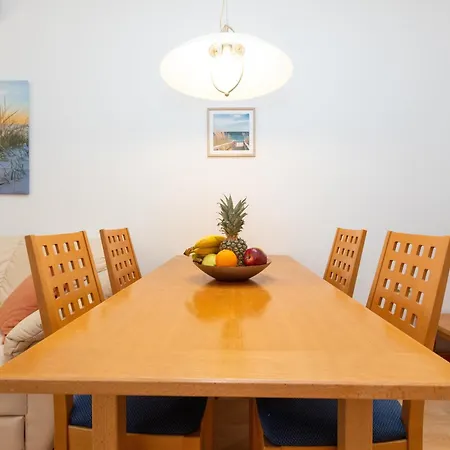 アパート Boki 2 One Bedroom In Old Town With Balcony ザダル