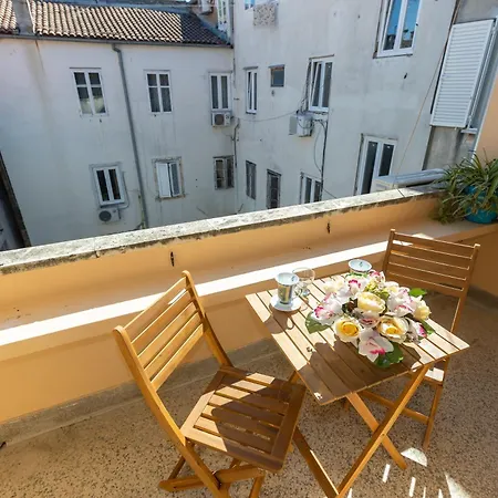 Boki 2 One Bedroom In Old Town *