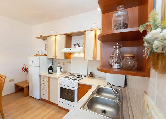 Boki 2 One Bedroom In Old Town With Balcony Апартаменты